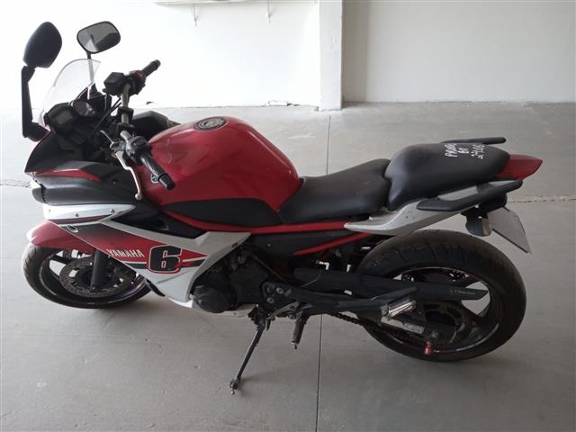 YAMAHA XJ6 F ABS 2015 / 2016